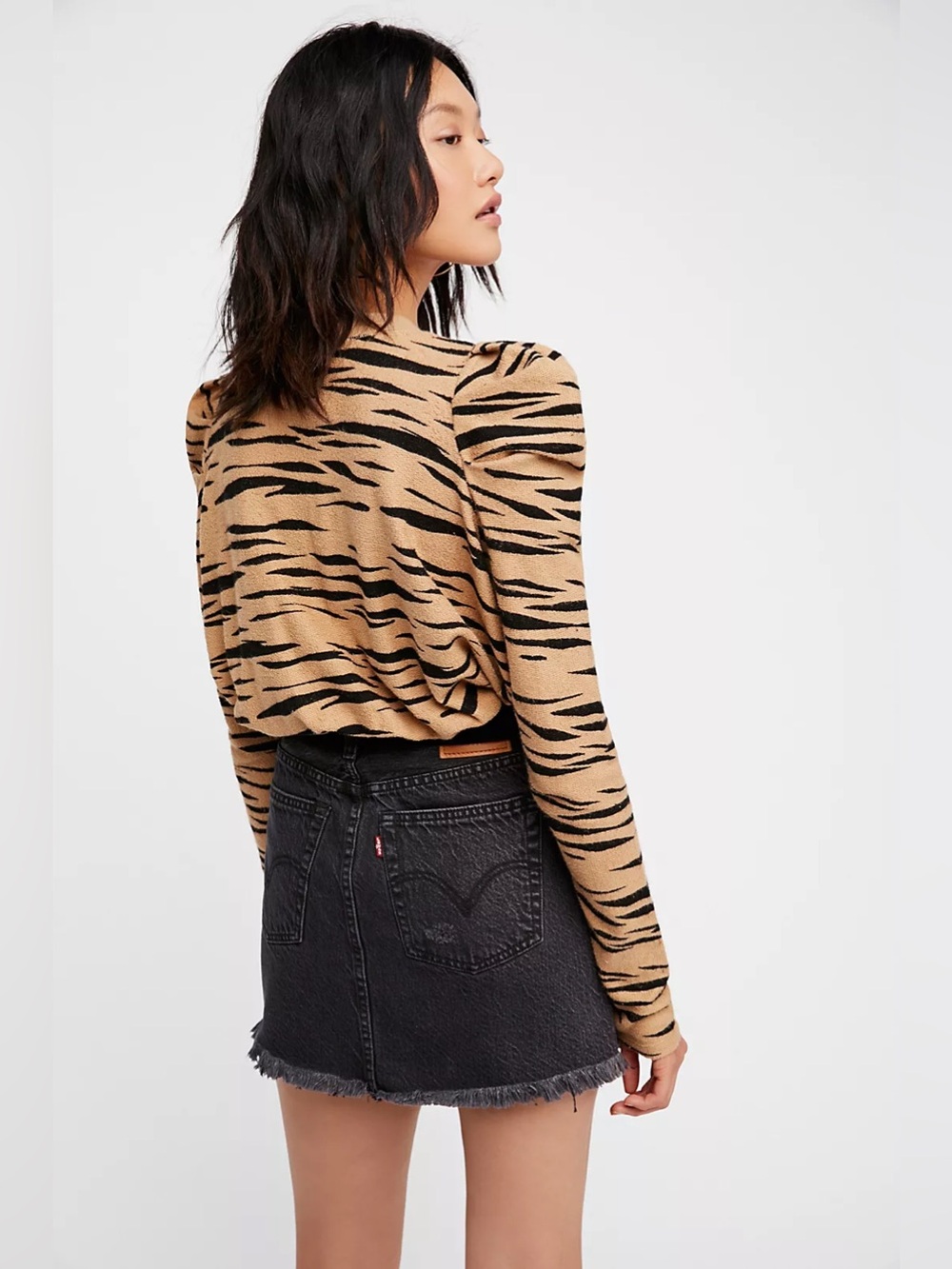 Free People Zaza Zebra Pullover Top Size M - Picture 2 of 12
